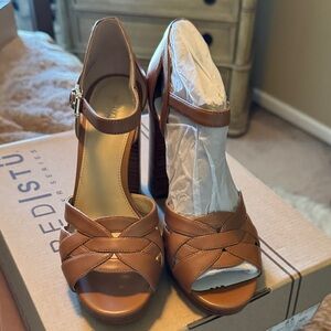 Michael Kors Tan Leather Heels